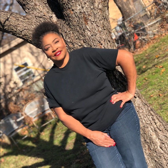 Meet your Posher, Doris - Picture 1 of 1